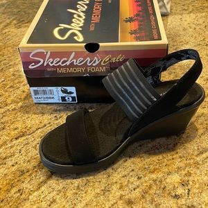 Women’s Skechers memory foam sandals